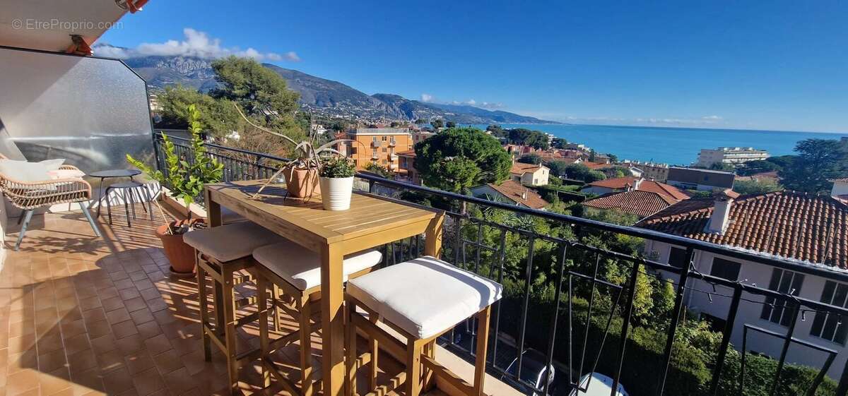 Appartement à ROQUEBRUNE-CAP-MARTIN
