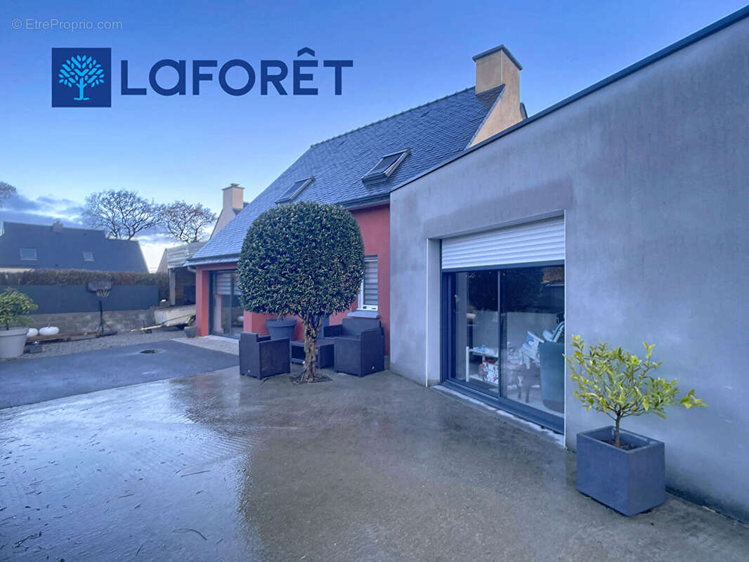 Maison à LOCMIQUELIC