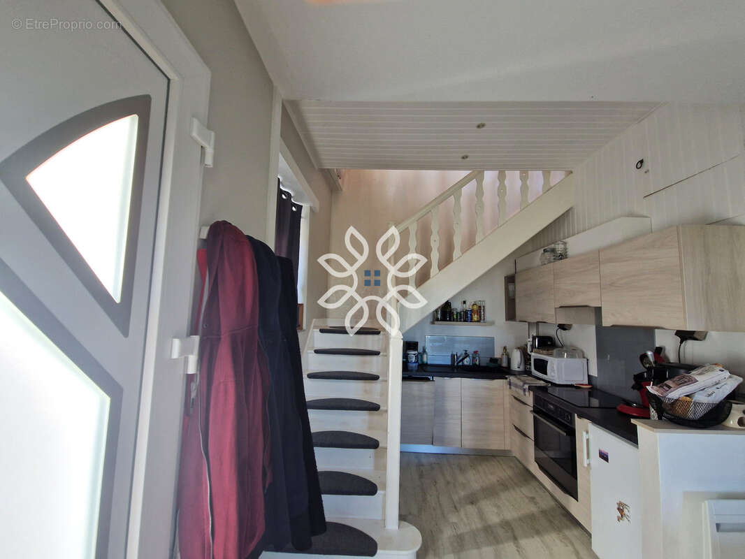 Charmante maison de village à Vergongheon   Un cocon familial plein de potentiel ! - photo 14