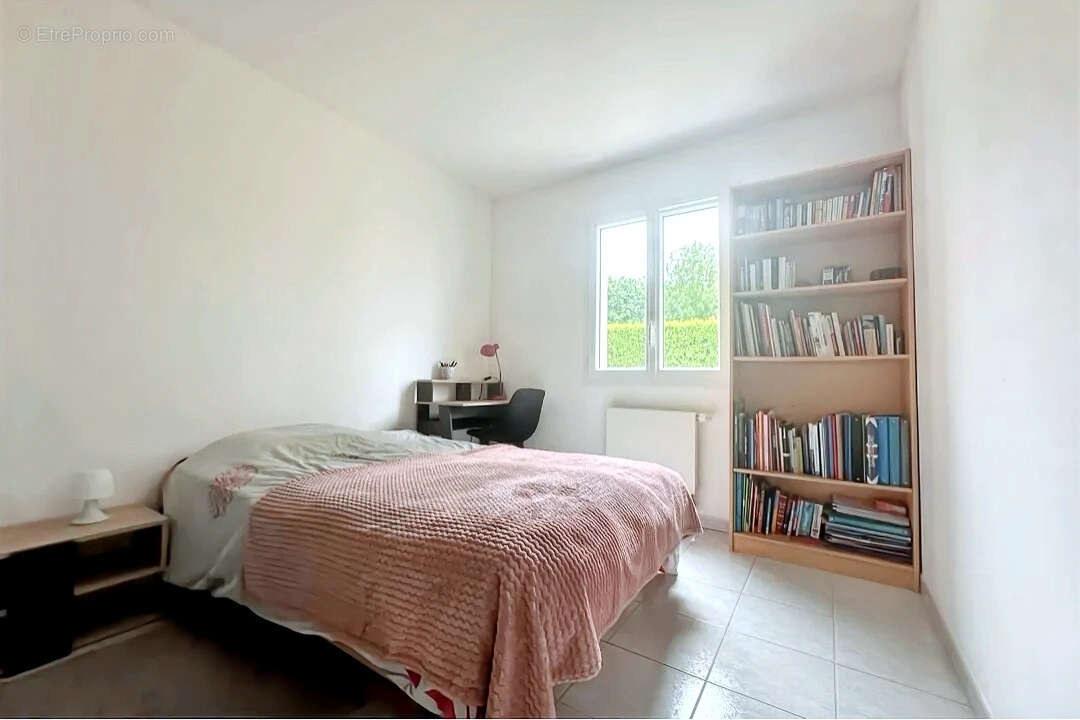 Maison à SAINTE-SOULLE