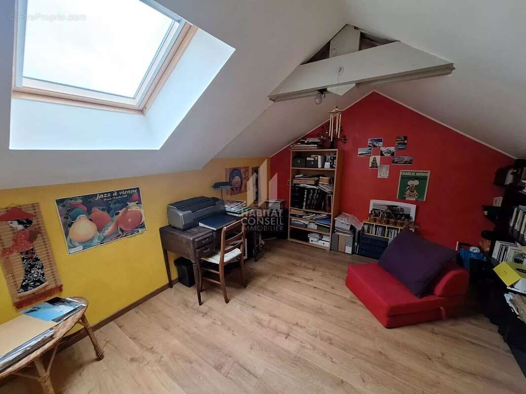 Appartement à FONTAINE