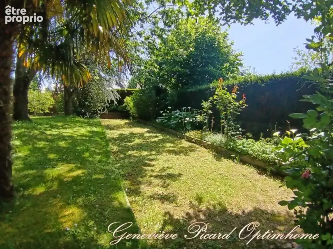 COUP DE CŒUR À PONTIVY – Maison 165 m² – Jardin paysagé 2 000 m² – Dépendance 70 m² - photo 4