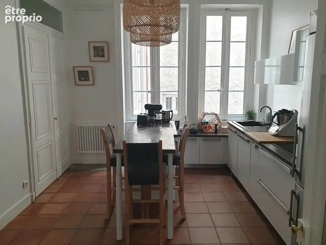 Appartement de 4 pièces avec balcon - Lyon 6 Place M.Lyautey - photo 10