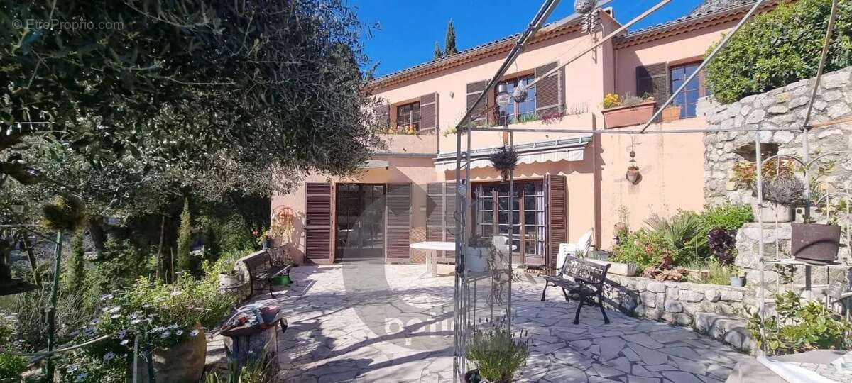 Maison à MENTON