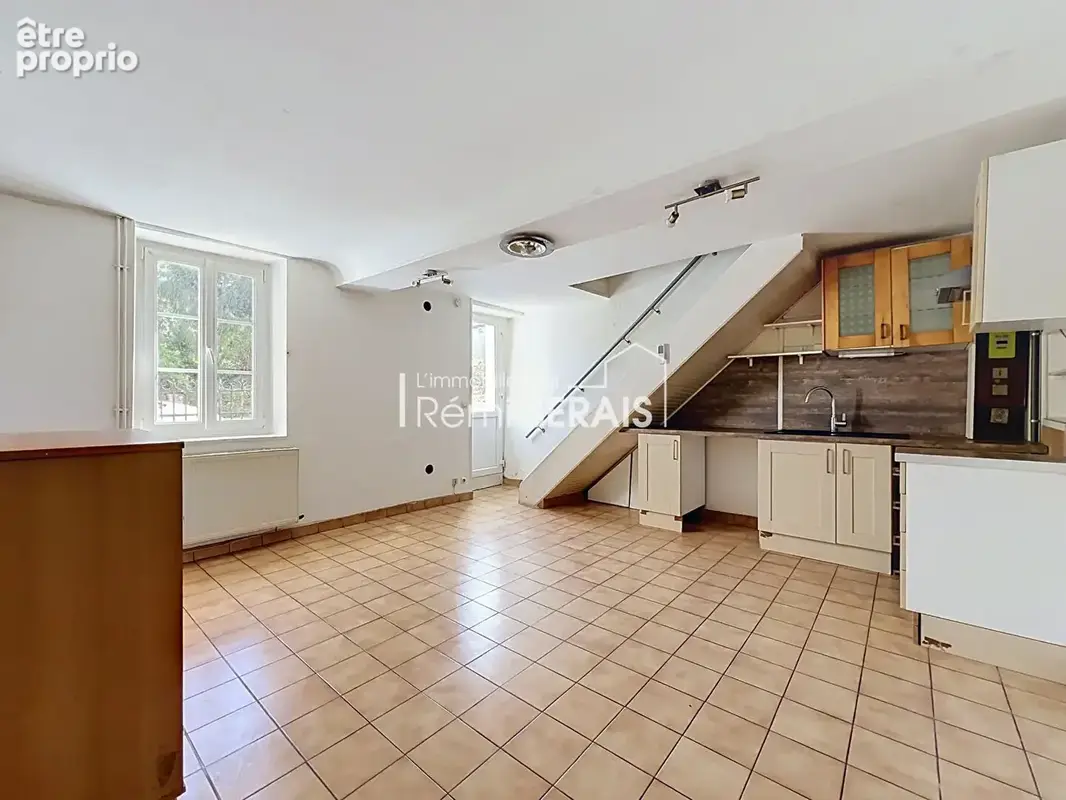 Maison à vendre à falaise - cour, potentiel et proximité du centre - photo 2