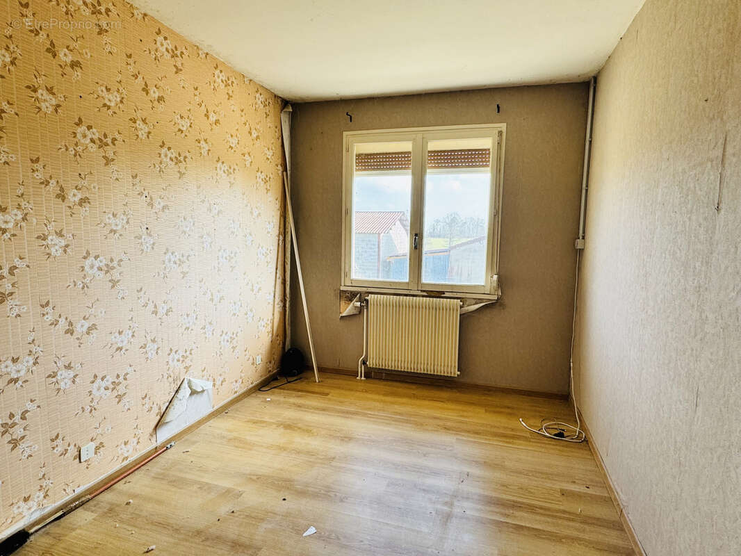 Maison à SAINT-GERMAIN-DU-BOIS