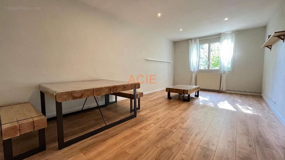 Maison 102 m² à Belloy-En-France  - photo 3
