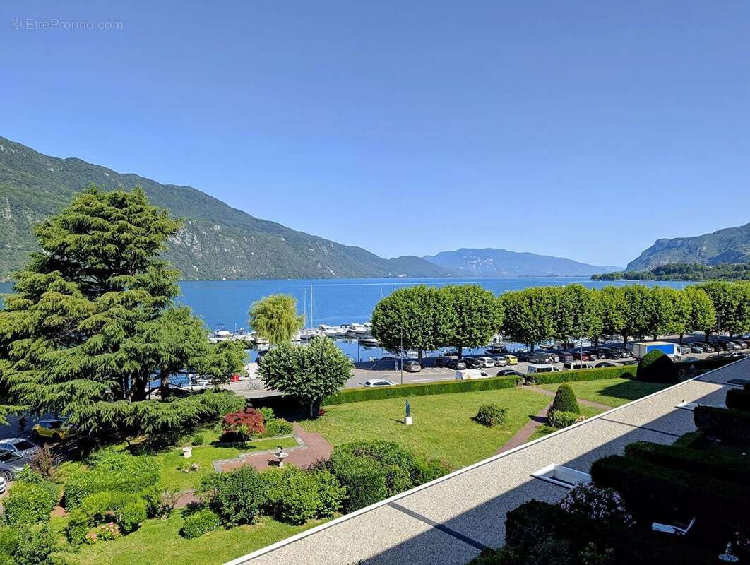 Appartement à AIX-LES-BAINS