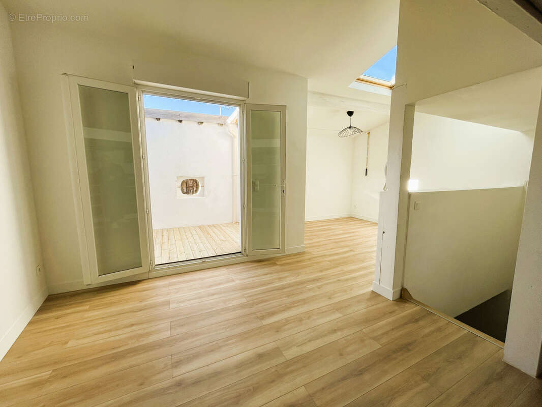 Appartement à PEZENAS