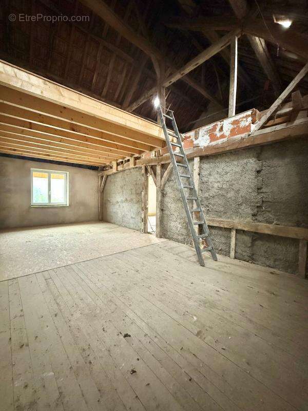 Maison à LAMARCHE-SUR-SAONE