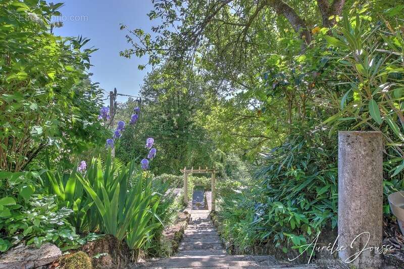 Maison à SAINT-PRIEST-TAURION