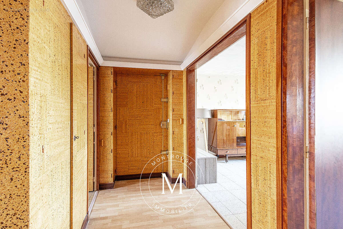 Appartement à MONTROUGE