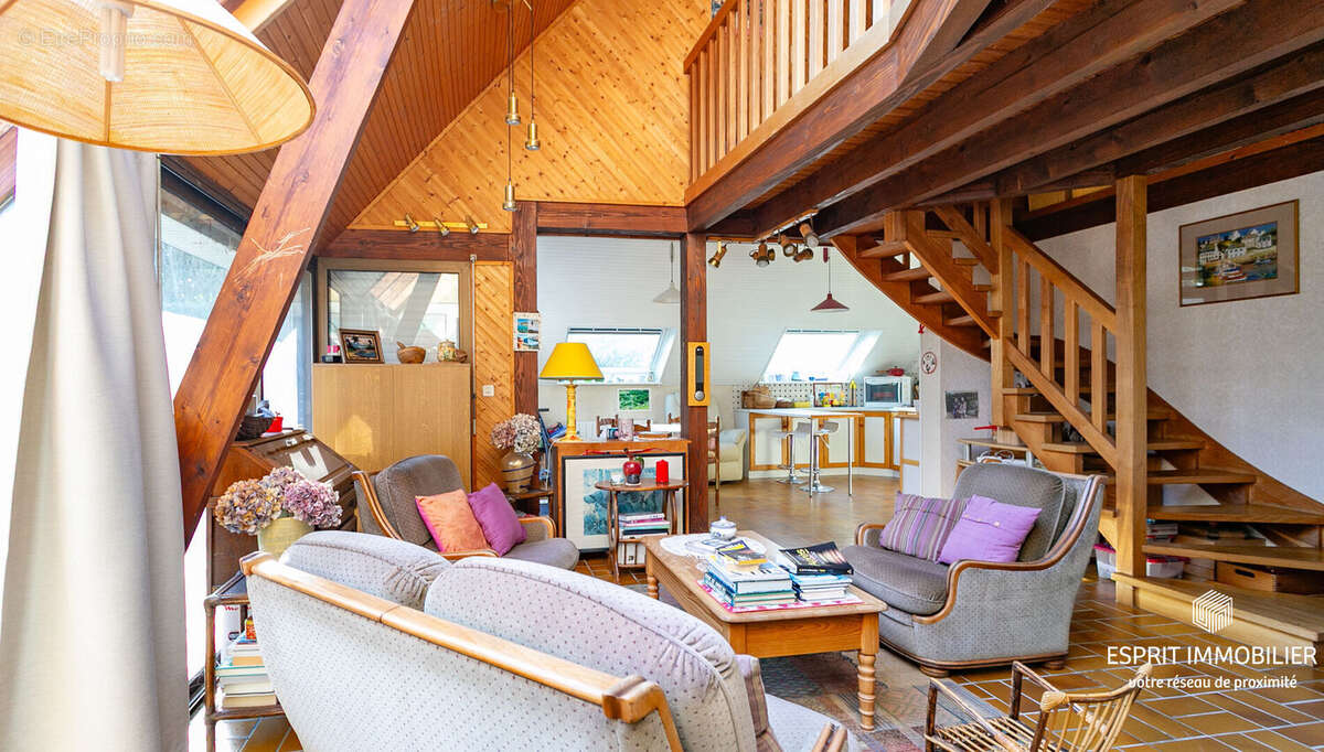 Maison à NEVEZ