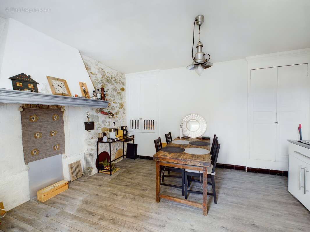 Maison à VAISON-LA-ROMAINE