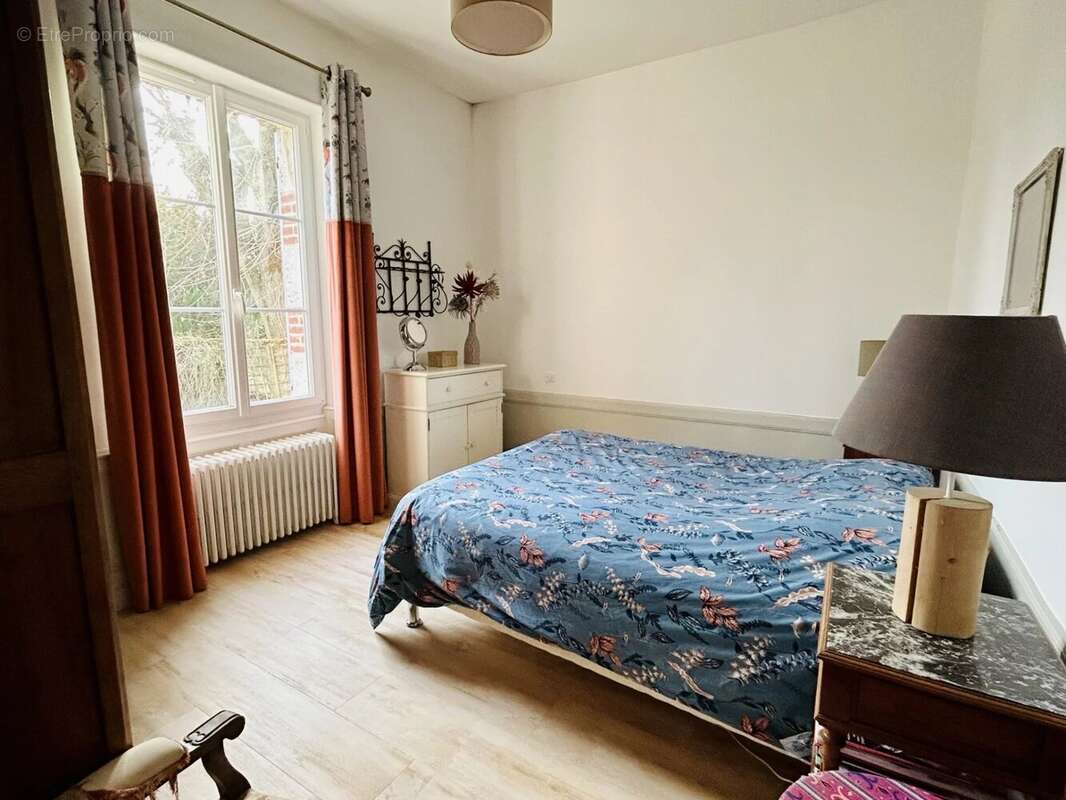 Maison à OUZOUER-LE-MARCHE