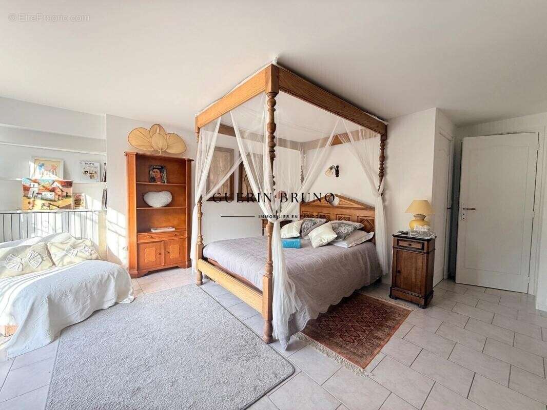 Maison à SAINT-MEARD-DE-GURCON