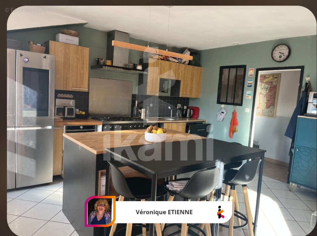 Appartement à SAINT-ETIENNE