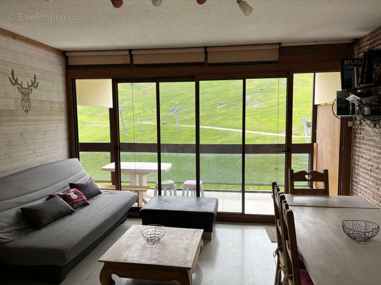 Appartement à LE CHATEL