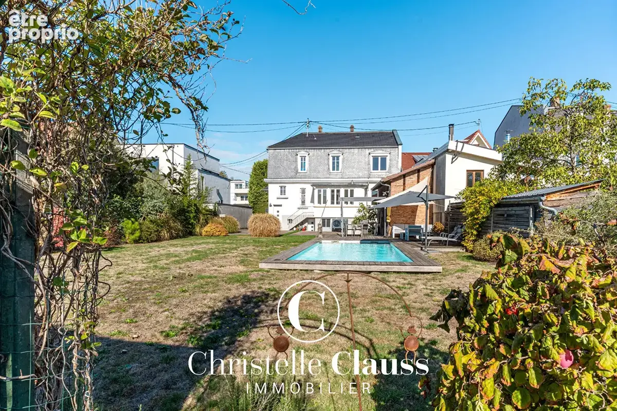 Maison de Maître 205 m² - photo 23