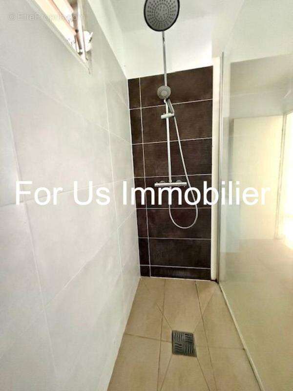 Appartement à SAINTE-ROSE