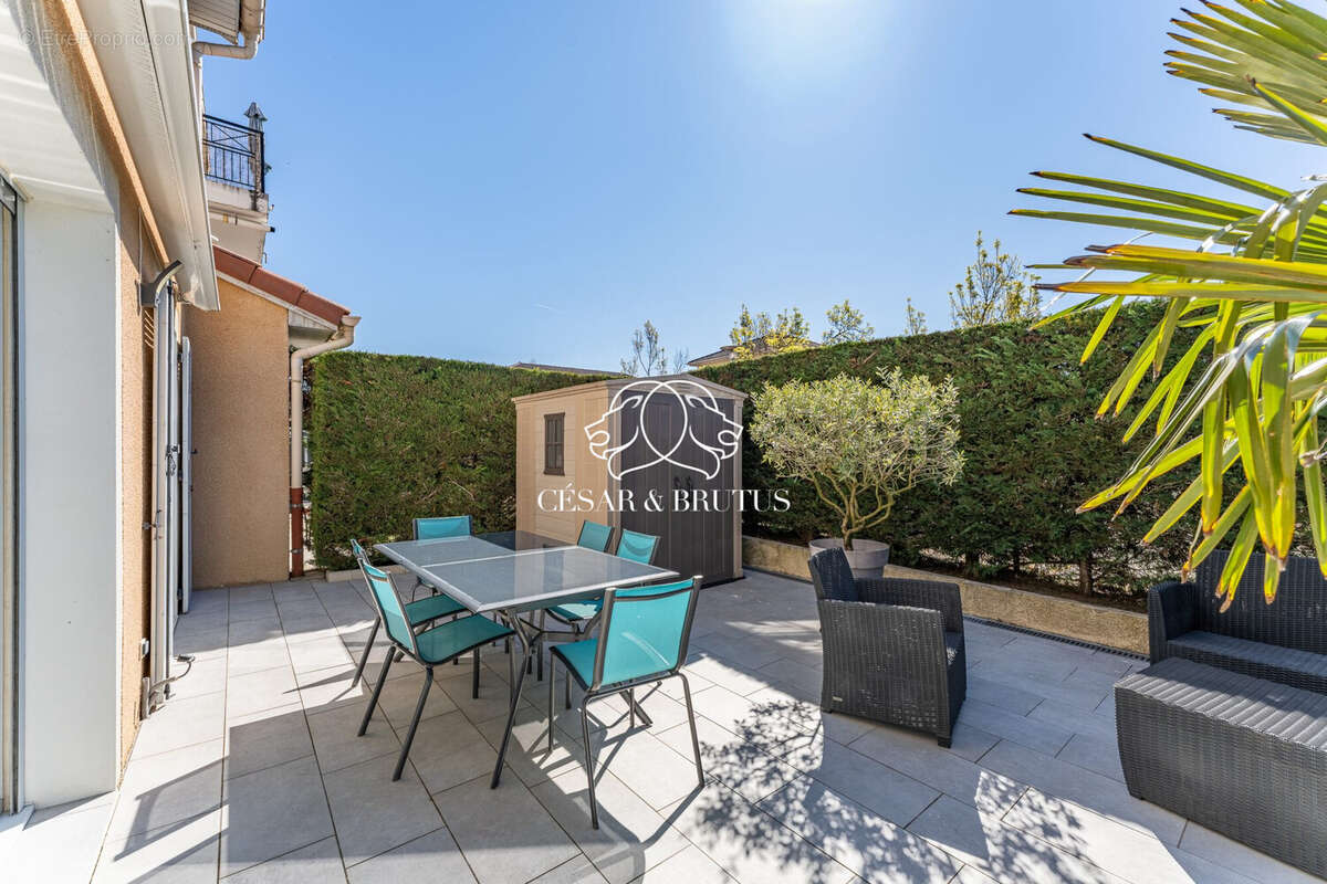 Maison à RILLIEUX-LA-PAPE