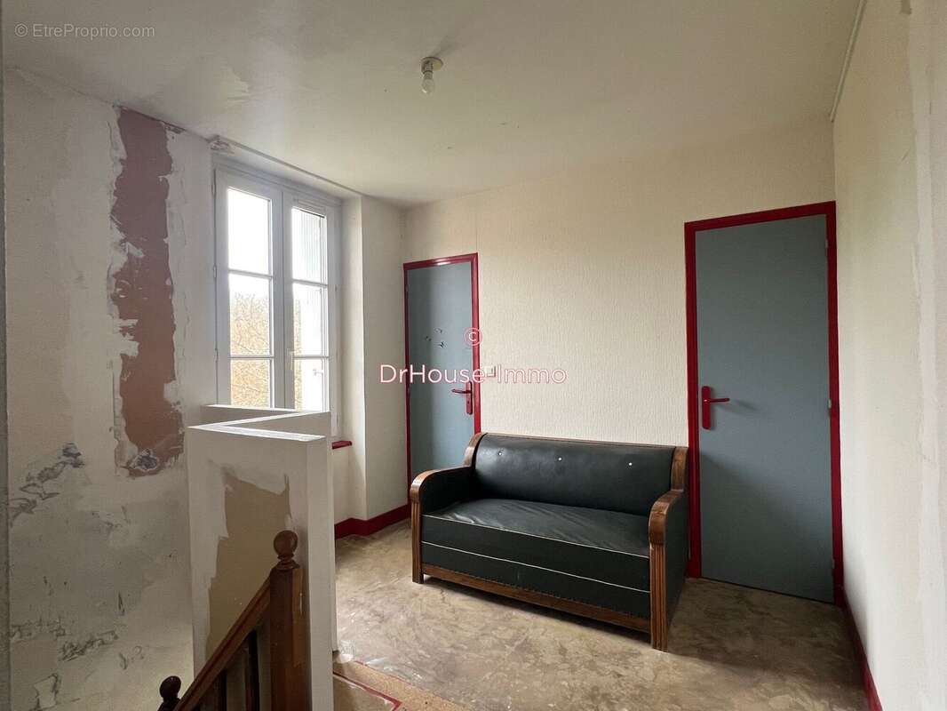 Maison à SAINTE-MAURE-DE-TOURAINE