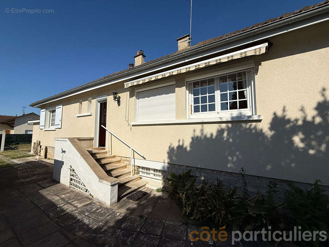 Maison à ORVAL