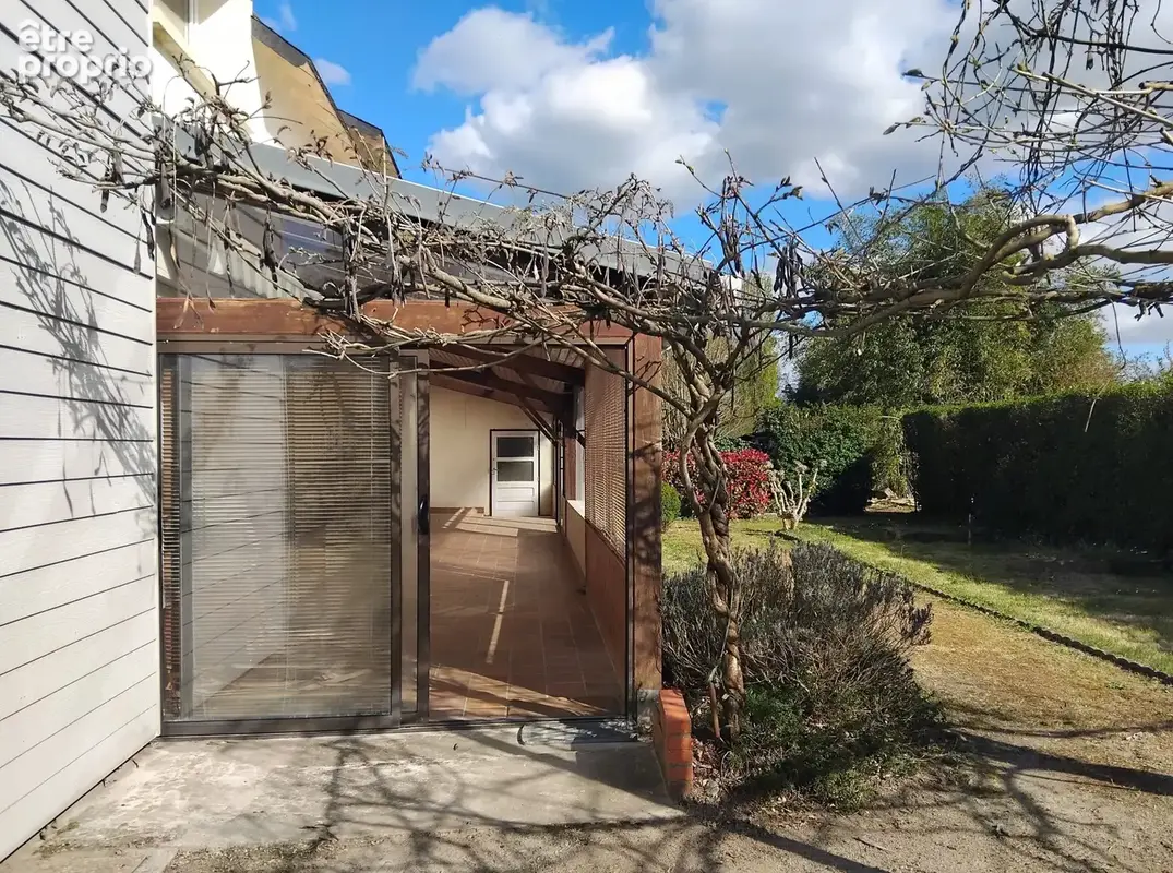 Maison 4 pièces 124 m² à vendre à Saint-Etienne-De-Montluc (44360) - photo 2