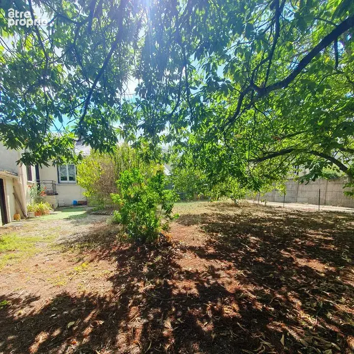 Longere 128m2 4 chambres 1167m2  terrain en plein centre - photo 2