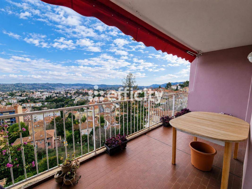 Appartement à GRASSE