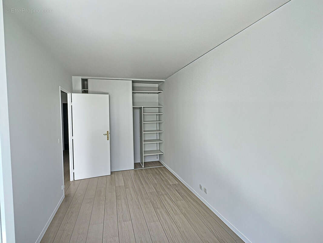 Appartement à IVRY-SUR-SEINE