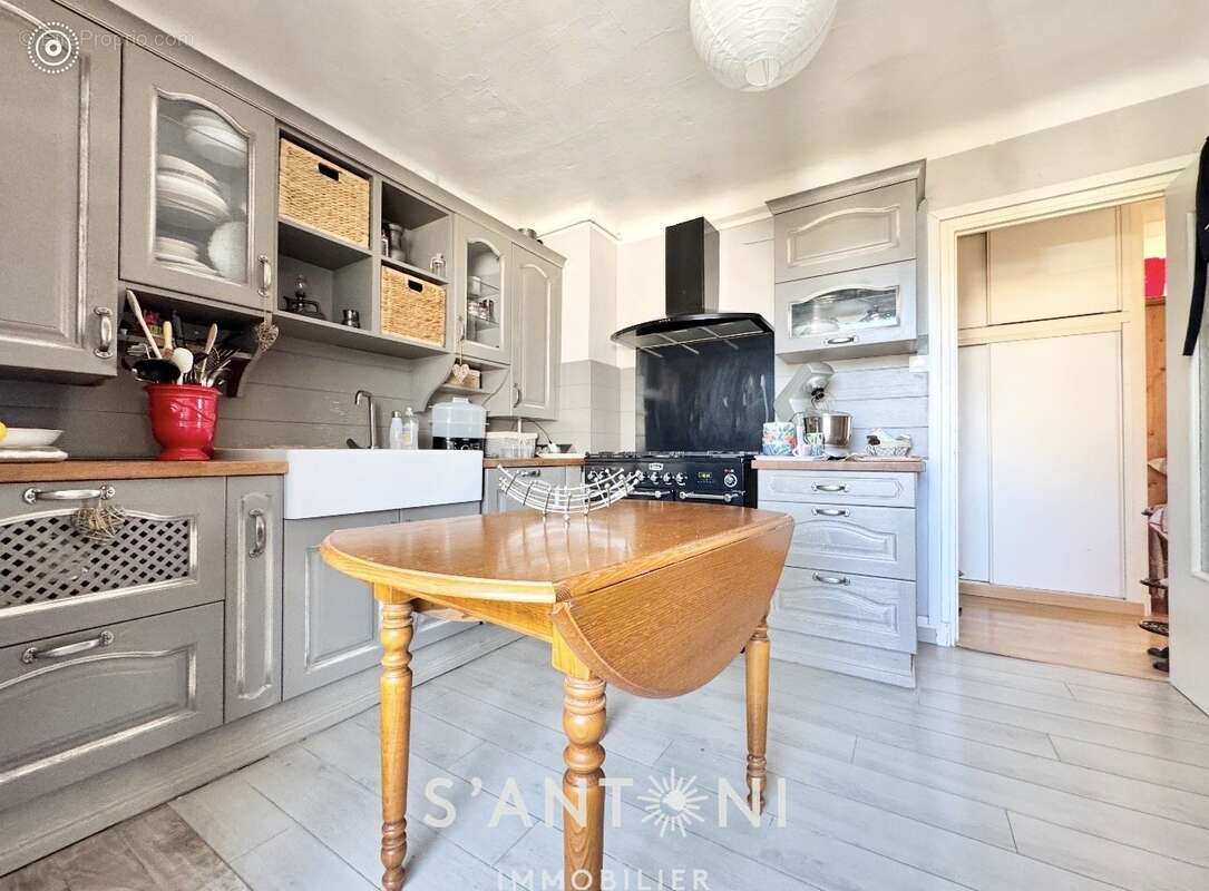 Appartement à BEZIERS