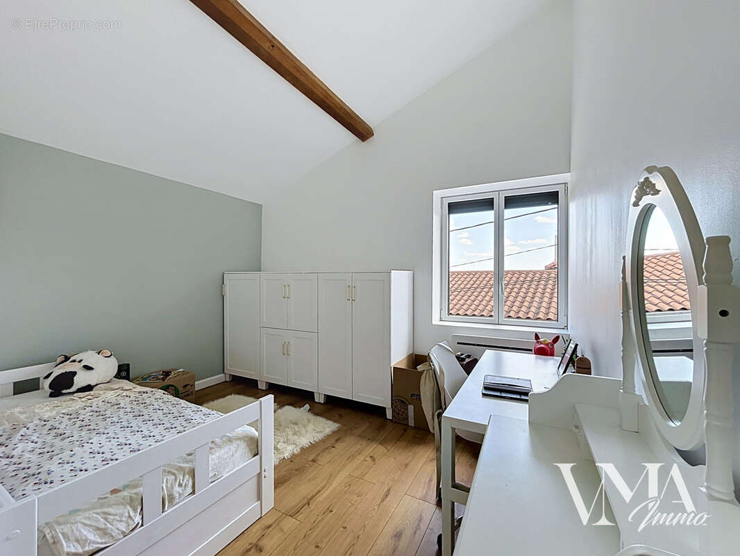 Maison 6 pièces 175m2 - photo 11