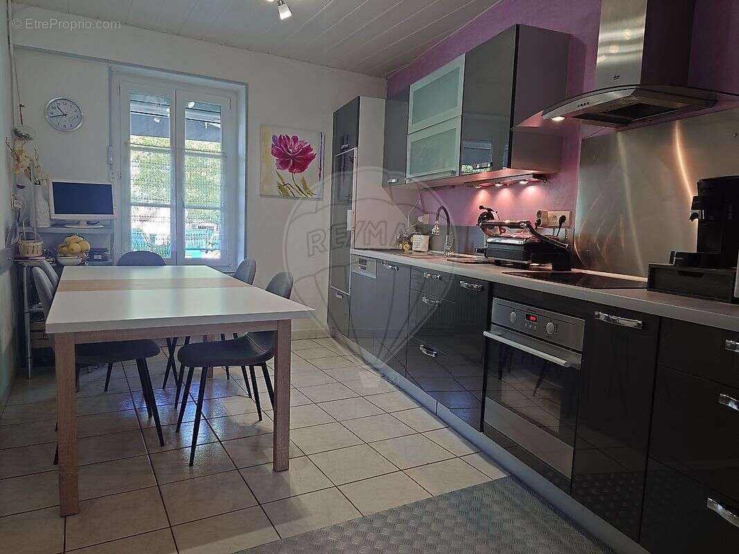 Maison à ISSY-L'EVEQUE