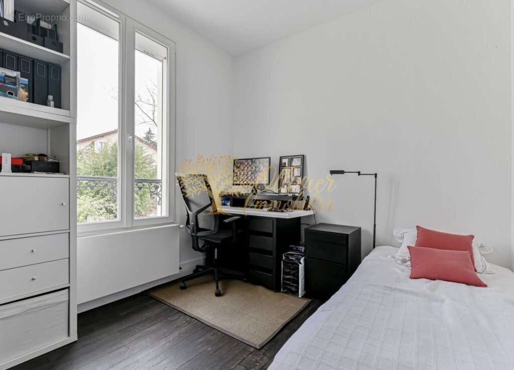 Maison à SAINT-MAUR-DES-FOSSES