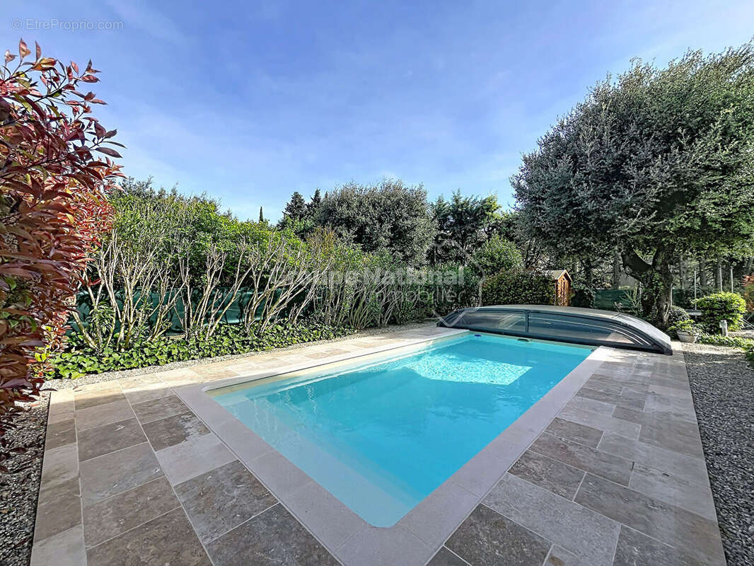 Maison à MONTSEGUR-SUR-LAUZON