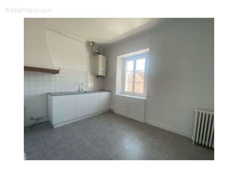 Appartement à SENS