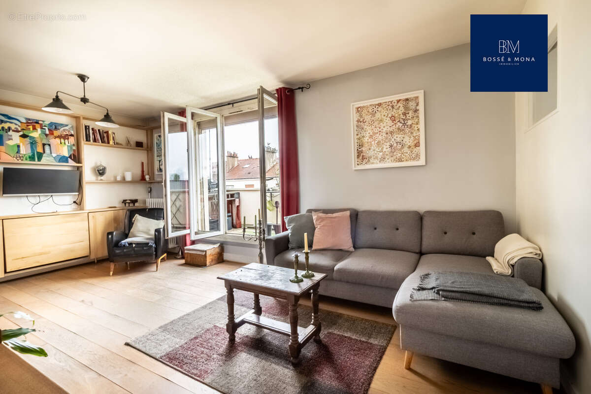Appartement à COURBEVOIE