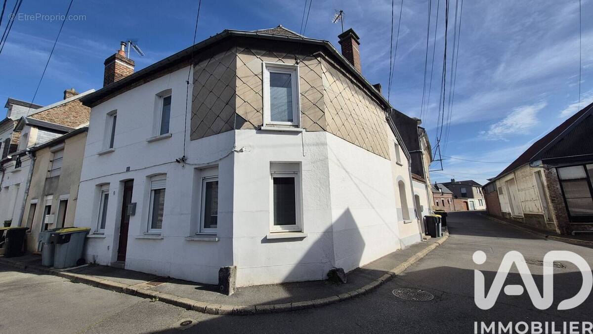 Photo 1 - Maison à DOULLENS