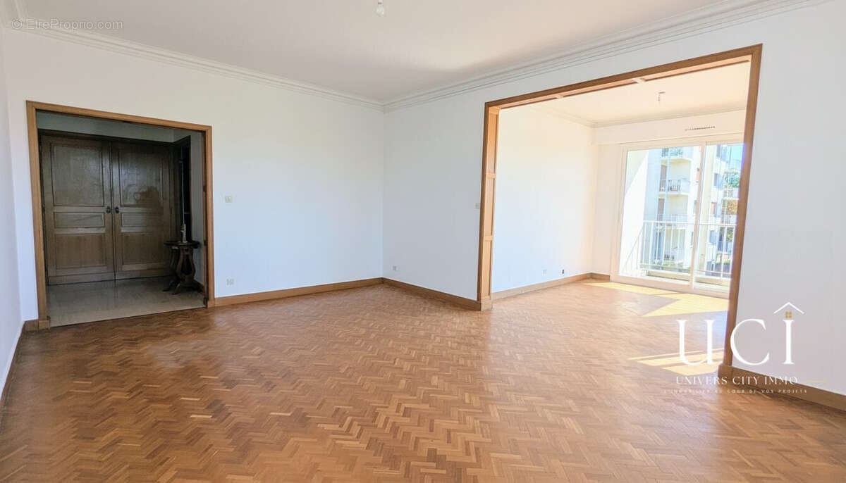 Appartement 93 m² à Saint-Sebastien-Sur-Loire  - photo 5