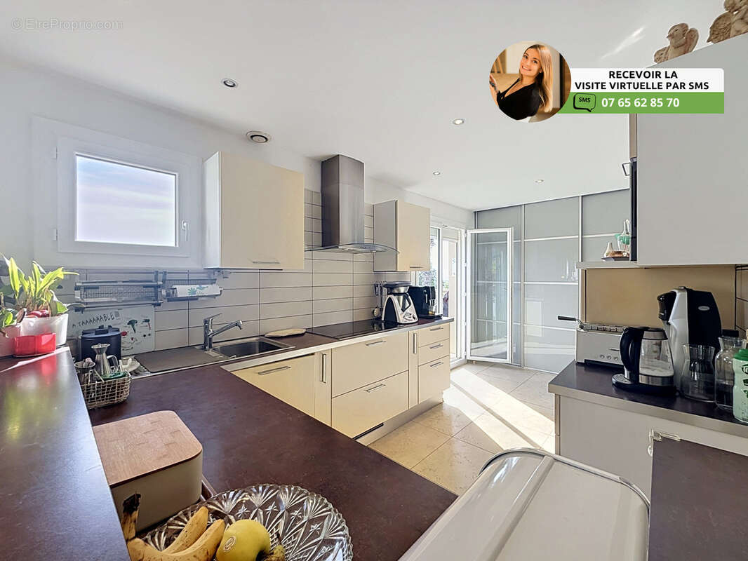 Appartement à VILLENEUVE-LOUBET