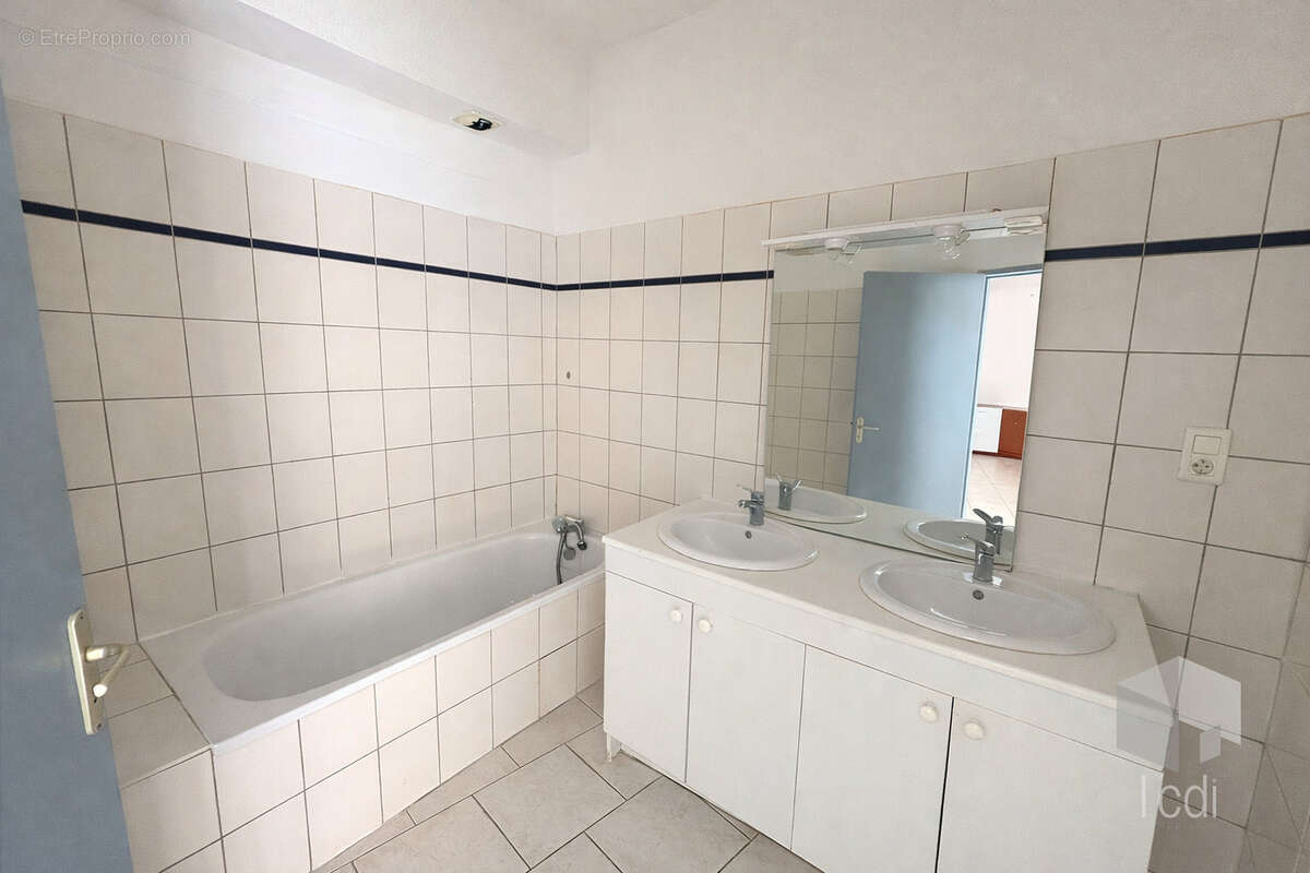 Appartement à AUBENAS