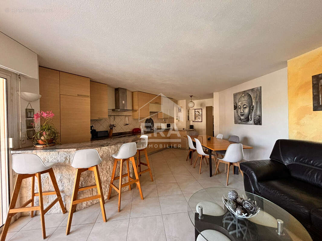Appartement à FREJUS