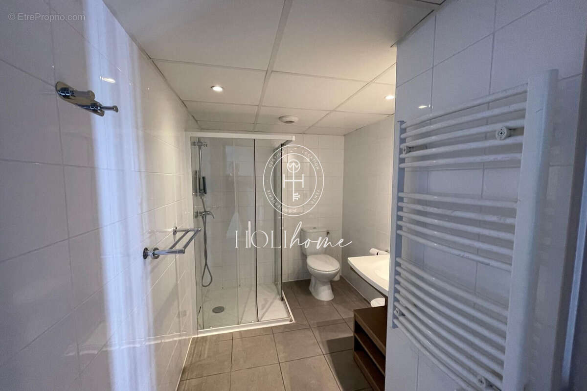 Appartement à MARSEILLE-2E