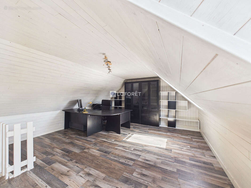 Maison à POULDREUZIC