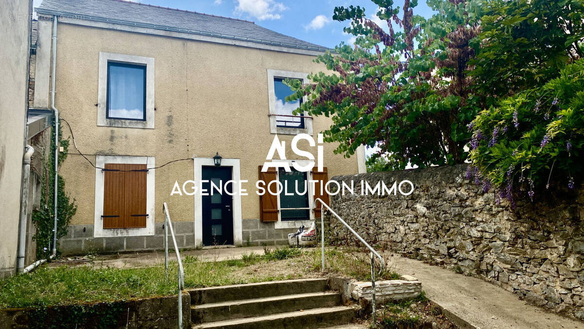 Maison à BALLEE