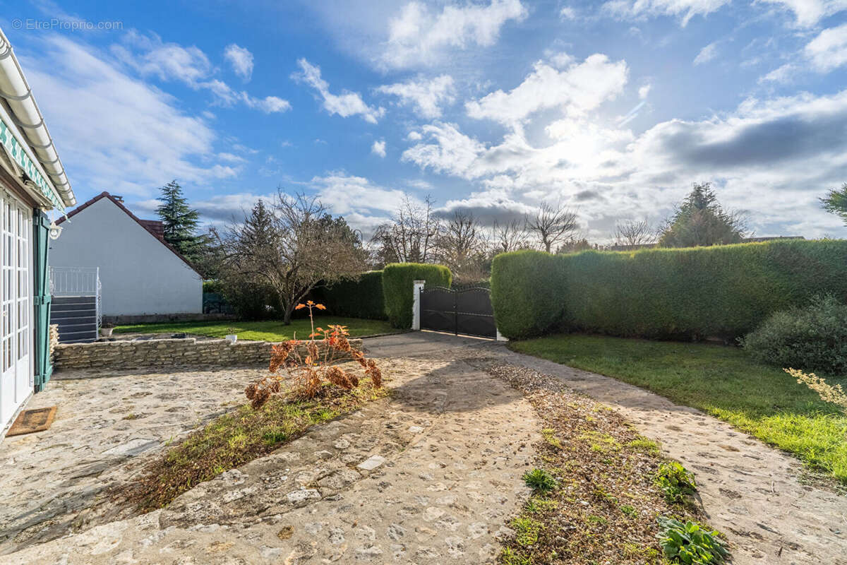 Maison à MAGNY-EN-VEXIN