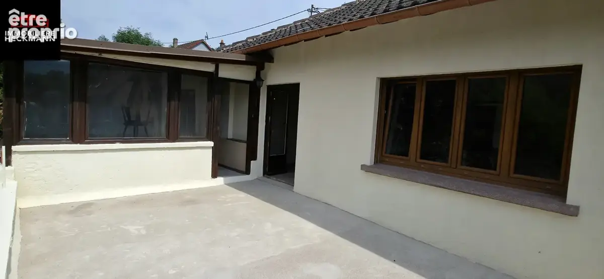 Maison 4 pièces 92m2 + dépendances et garages. - photo 8