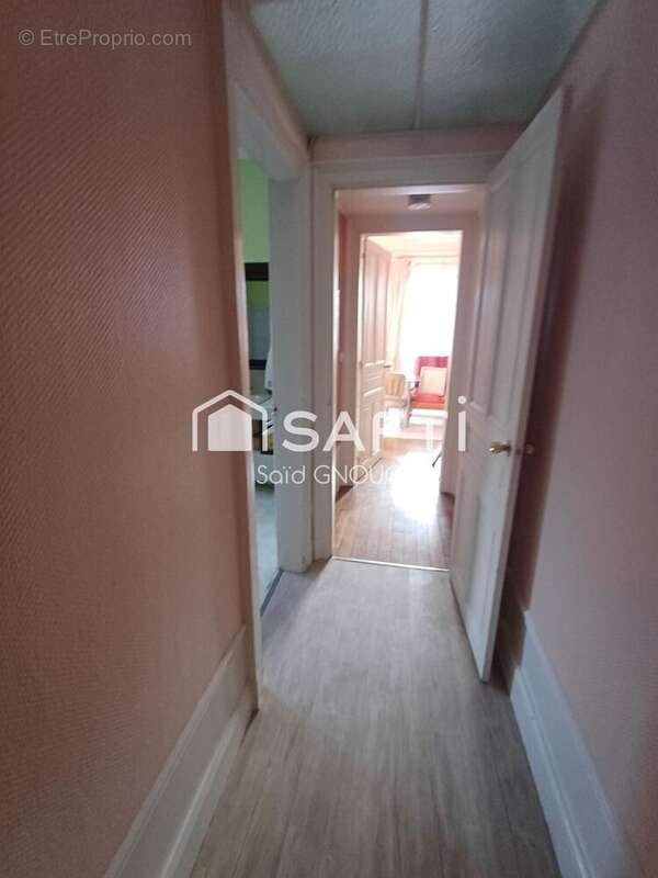 Photo 3 - Appartement à SAINT-QUENTIN
