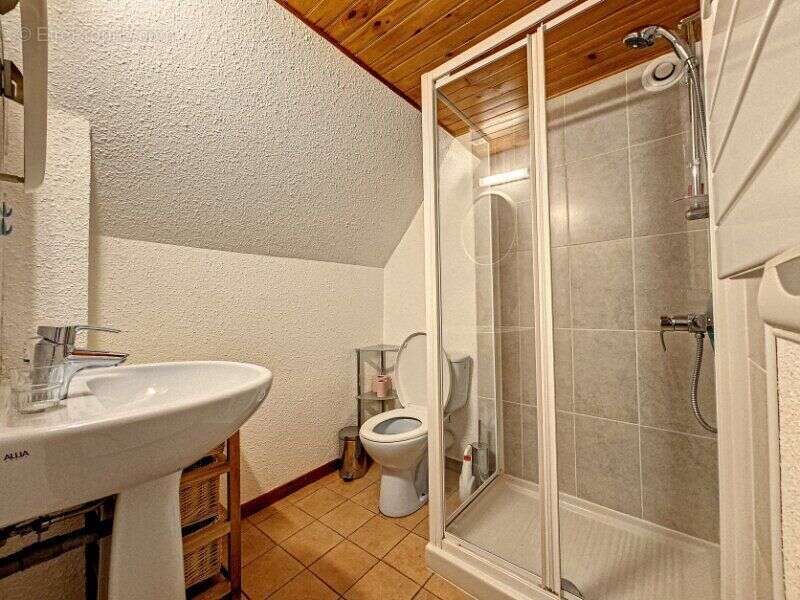 Maison 34 m² à Les Aires  - photo 7